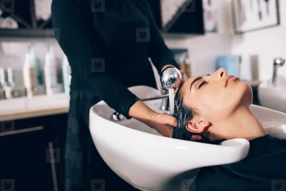 Einrichtung für Friseursalon – Vielfalt vom Fachhändler erleben