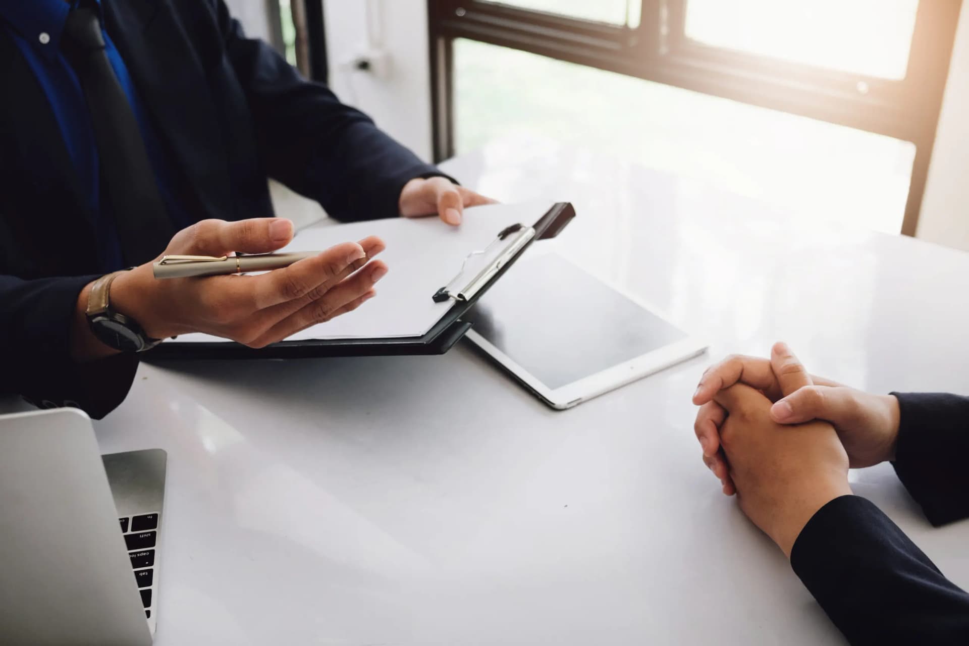 Führungskraft im Umbruch? So hilft gps-jobsearch mit gezieltem Outplacement weiter