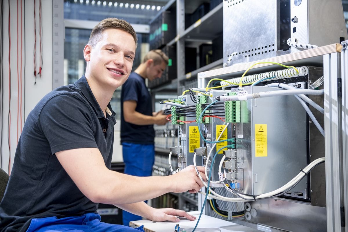 DGUV V3 Prüfung: Sicherheit und Effizienz für Ihr Unternehmen
