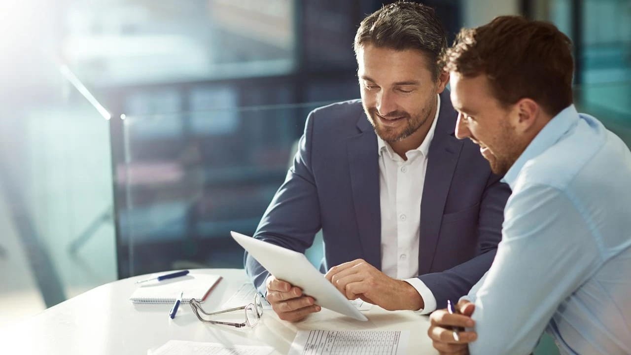 Professionelle Website erstellen lassen: DSGVO sicher und designstark mit Traumwebsite