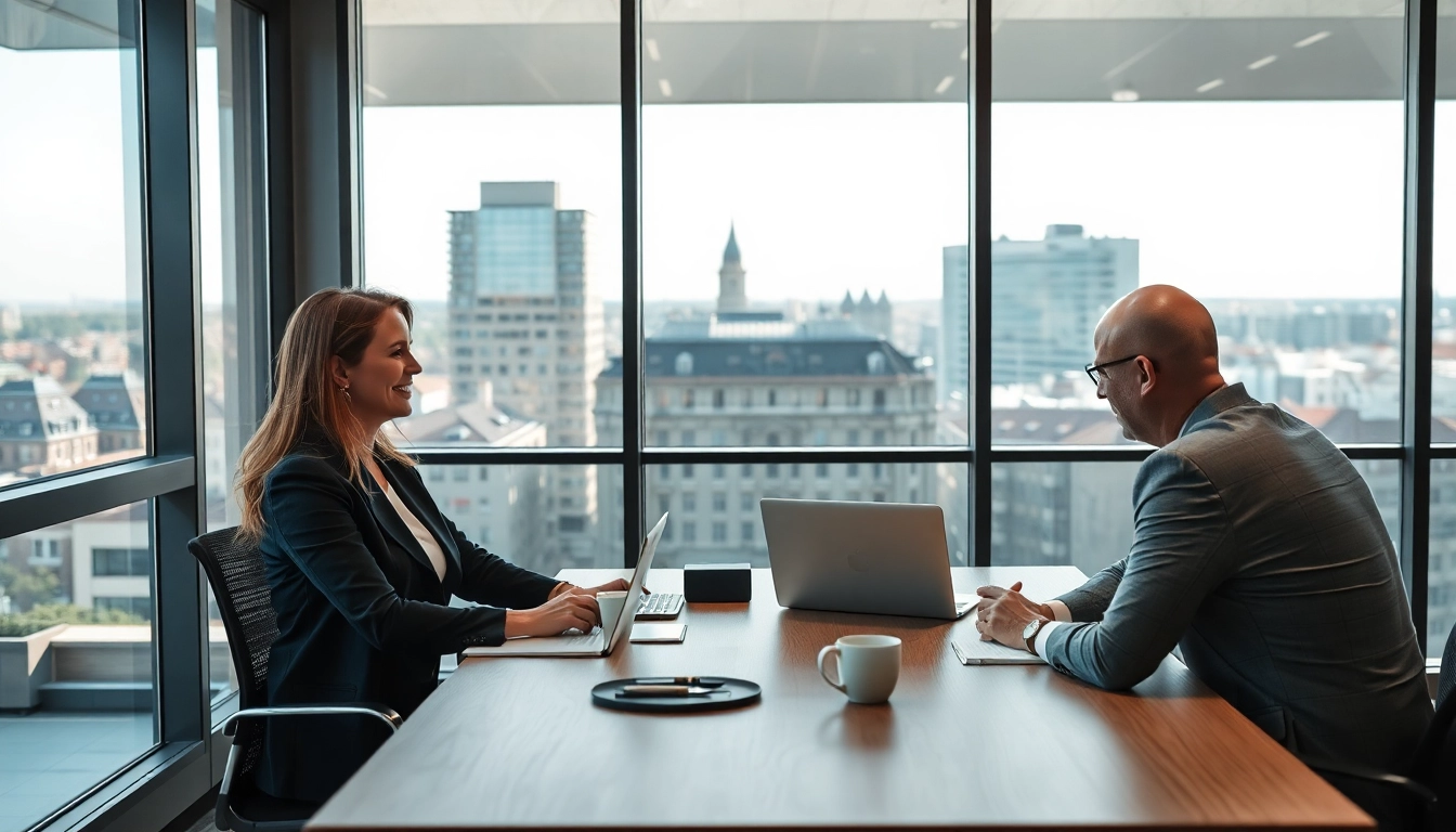 Professioneller Headhunter Leverkusen führt ein Interview mit einem Kandidaten in einem modernen Büro.